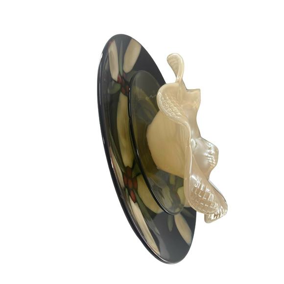 Suncatcher Yard Art Layered Flowers Tulip Tiered Repurposed Glass Garden Art - Picture 4 of 12